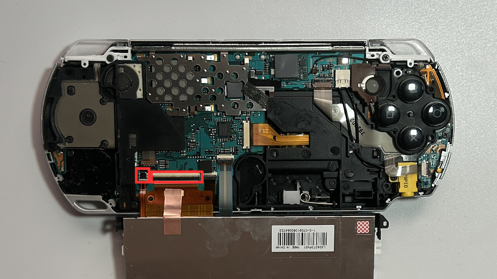 LCD connectors exposed ready for disconnect